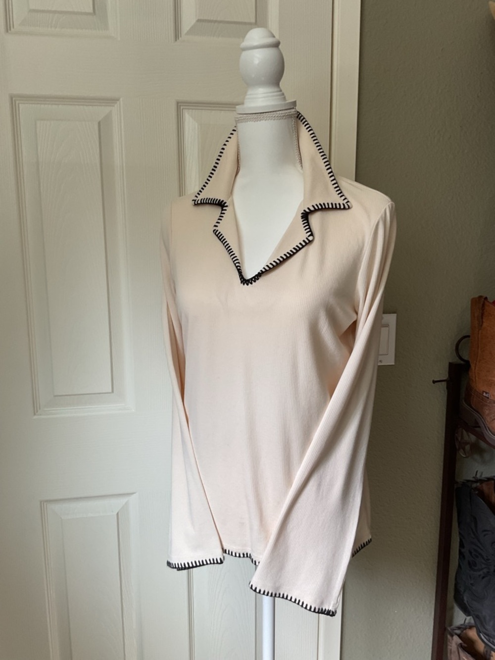 Cream Long-Sleeve Polo Top with Black Trim